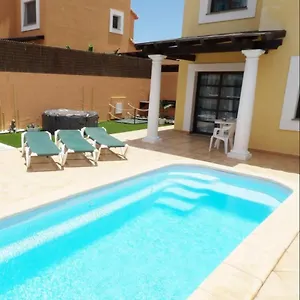 Villas Brujula Company Corralejo
